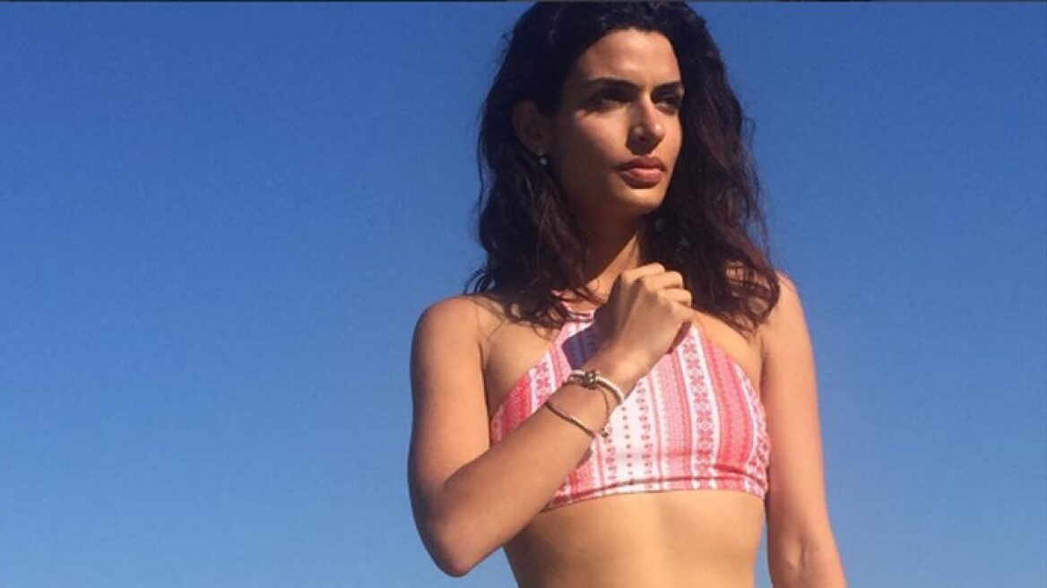 Hot Tonia in Mykonos (photos)