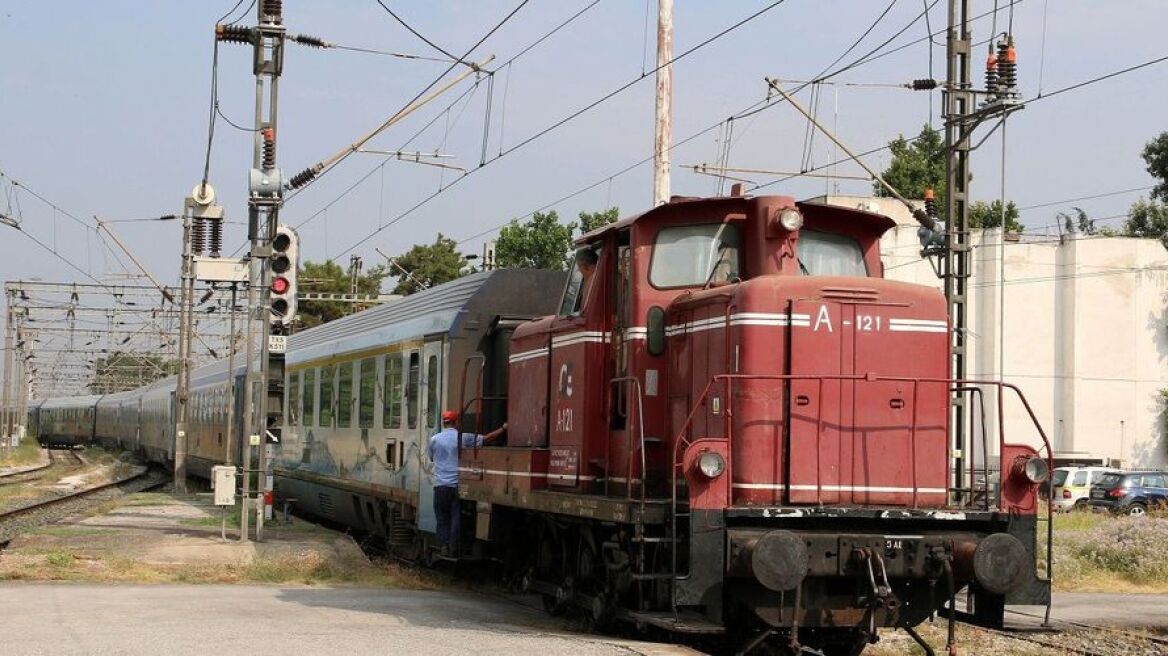 Απίστευτα... κόλπα: Εργαζόμενοι σε ΜΜΜ απεργούν αλλά πληρώνονται κανονικά! 