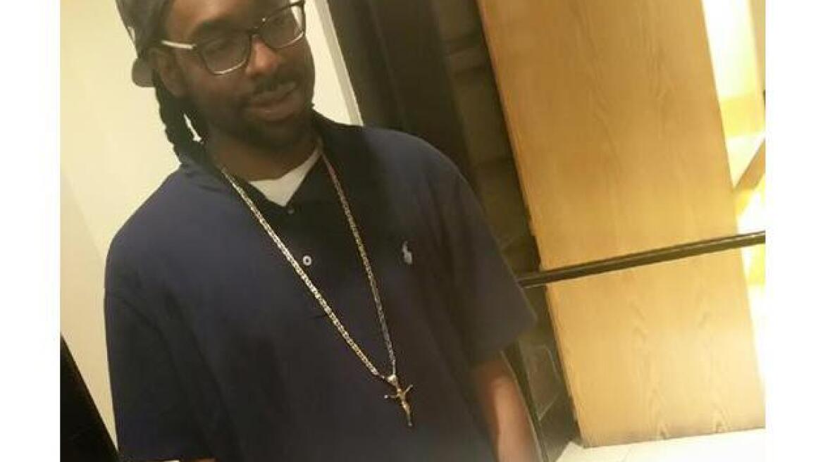 Βίντεο σοκ: Αστυνομικός σκοτώνει 32χρονο γιατί δεν έχει δίπλωμα 