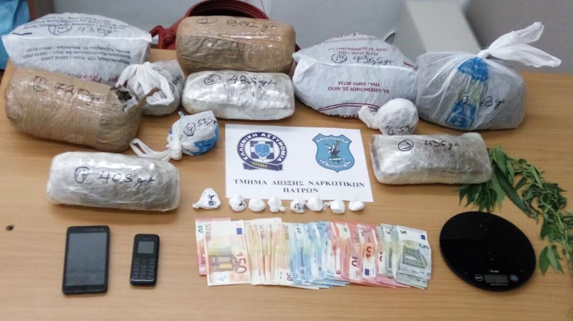 Πάτρα: Σε τέσσερις κρύπτες φύλαγε κοκαΐνη και πέντε κιλά χασίς