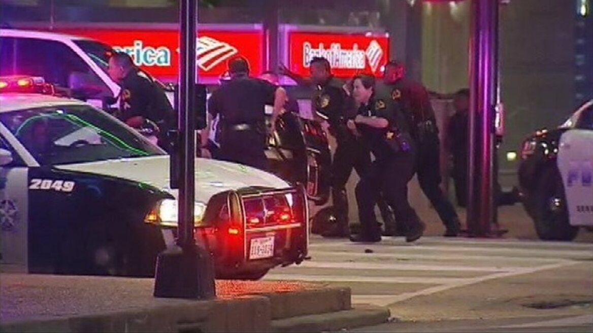 3 police officers shot dead in US during protests (photos+videos)
