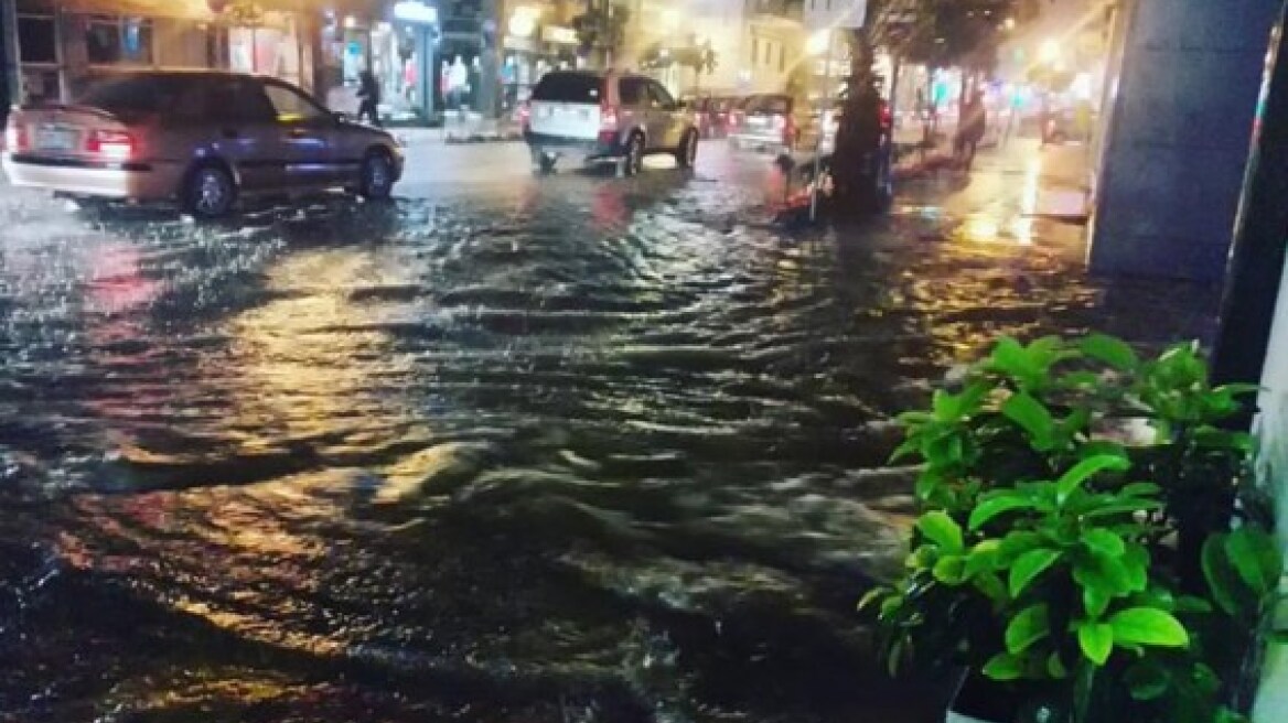 Βροχή δύο μηνών έπεσε μέσα σε μία ώρα στο Βόλο 