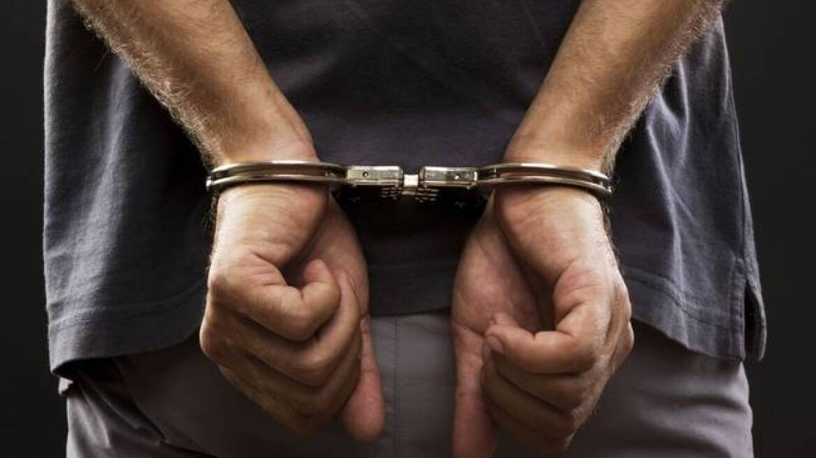 Δήλωσε κλοπή για οχήματα που είχε… πουλήσει!