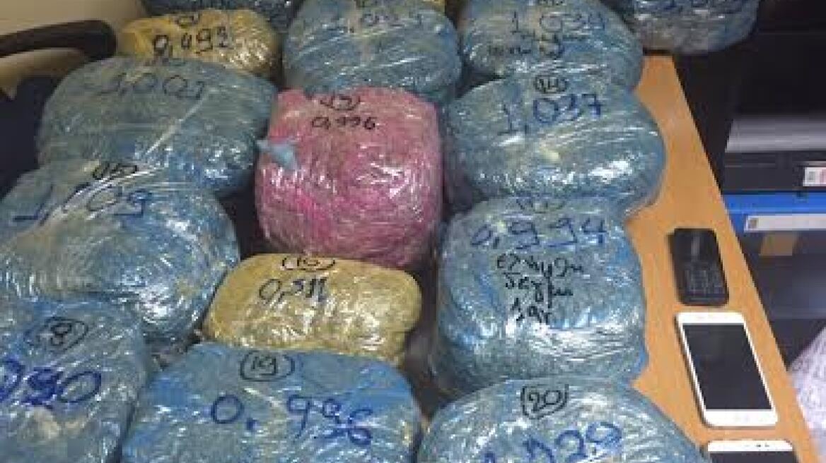 Έφεραν από την Αλβανία 20 κιλά χασίς με μοτοσικλέτα