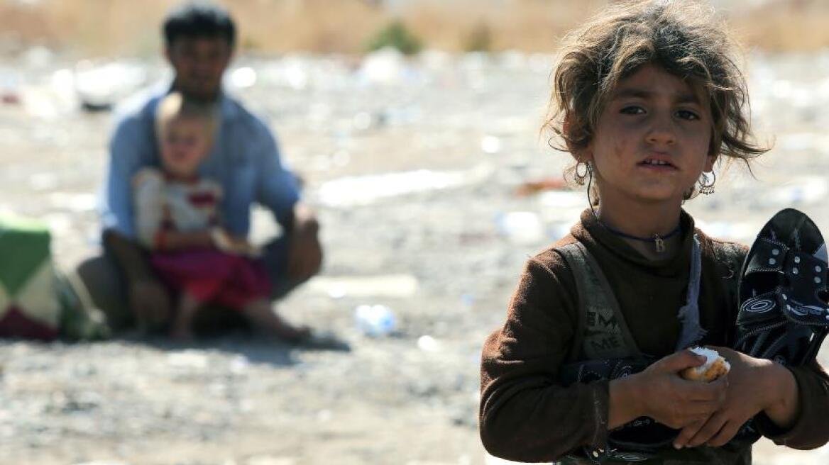 ISIS: Πουλά 12χρονα κορίτσια μέσω Facebook, WhatsApp και Telegram σαν σκλάβες τους σεξ