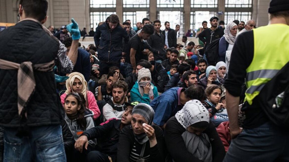 EC progress report: Pace of refugee relocation to EU countries very slow