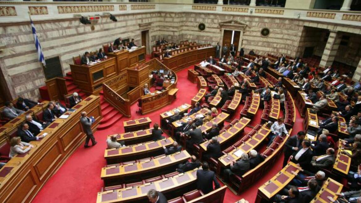 Στην Βουλή το νομοσχέδιο για την λαθρεμπορία καπνού