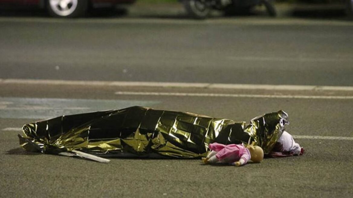 Νίκαια: Δέκα παιδιά νεκρά και 54 τραυματισμένα 