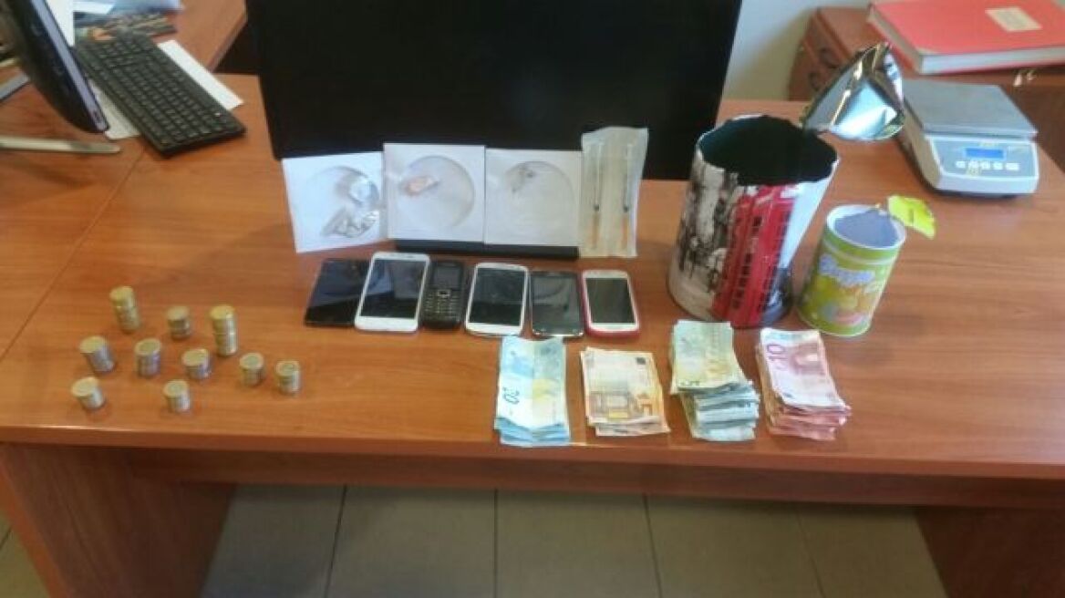 Πάτρα: Μοίραζε ηρωίνη σε εννέα πελάτες της μέσα σε πάρκο