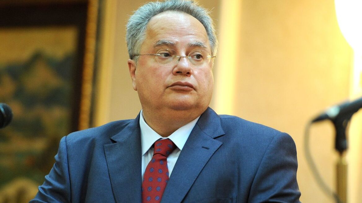 Στις Βρυξέλλες ο Κοτζιάς, για το Συμβούλιο των ΥΠΕΞ της ΕΕ