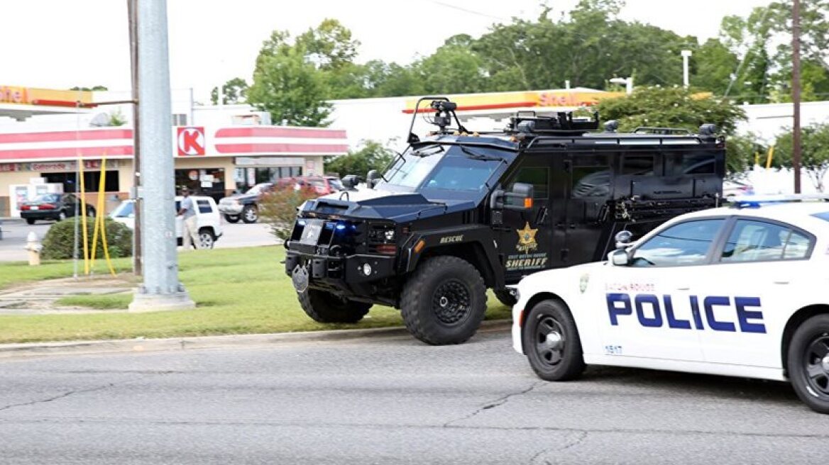USA: Louisiana man kills 3 police officers (video)