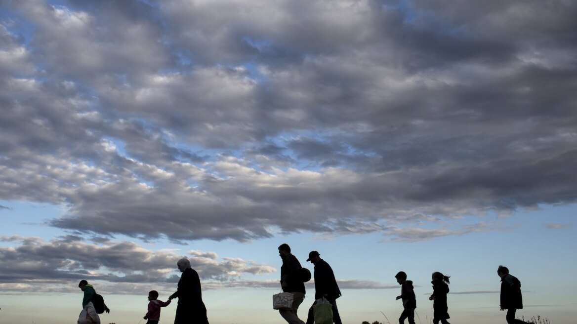 Σε 57.556 ανέρχονται οι πρόσφυγες σε όλη τη χώρα σήμερα