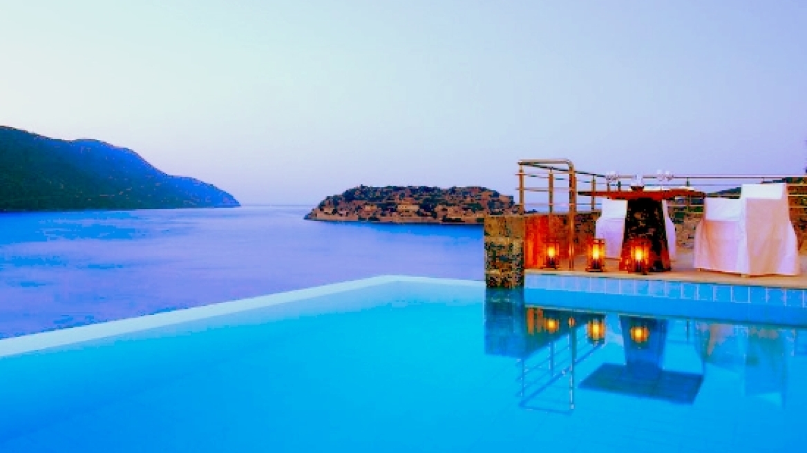 Weather Channel: 11 απίστευτες πισίνες στον κόσμο - η μία στην Κρήτη