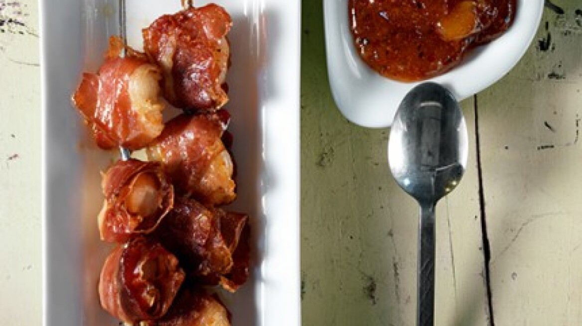 Σουβλάκια με γαρίδες τυλιγμένες σε προσούτο