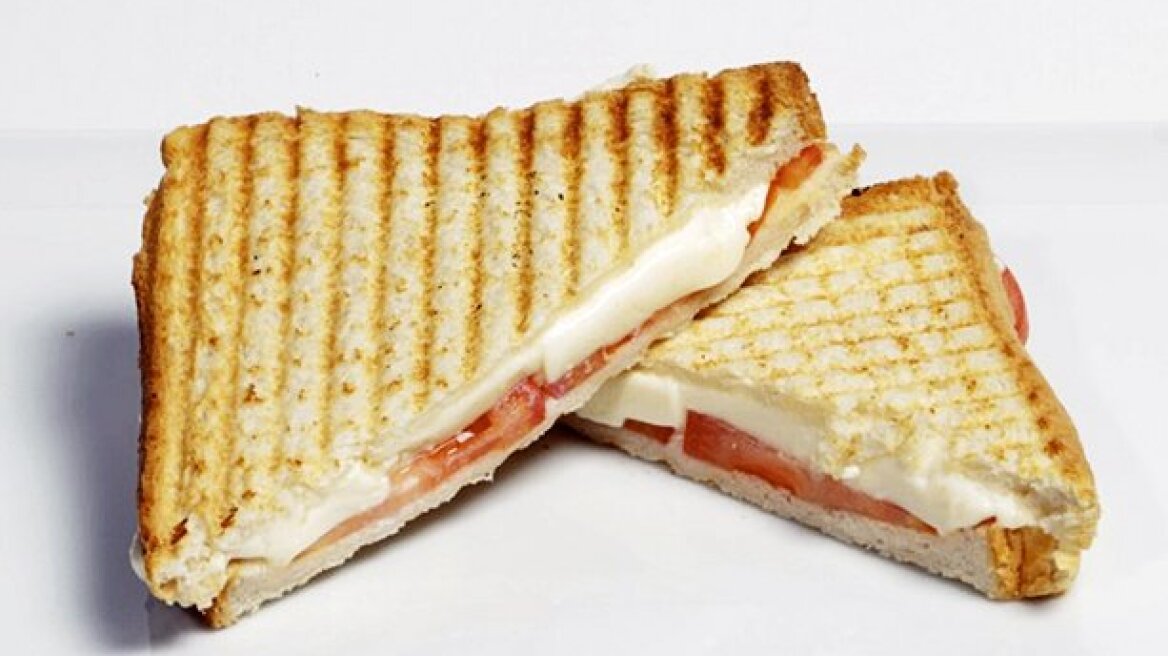 Τέλος τα τσάμπα τοστ στο Μέγαρο Μαξίμου!