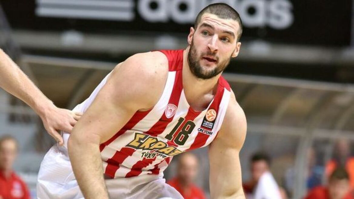 Έφυγε από τον Ολυμπιακό ο Καββαδάς