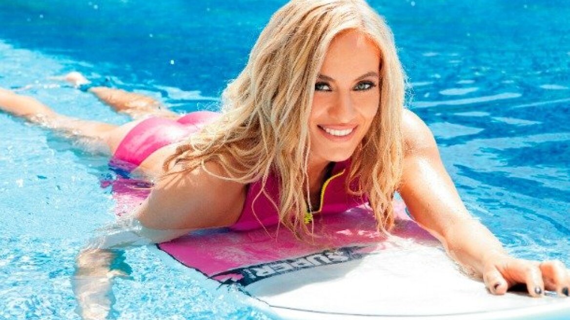 Eleonora Meleti: Sexy surf babe! (photos)