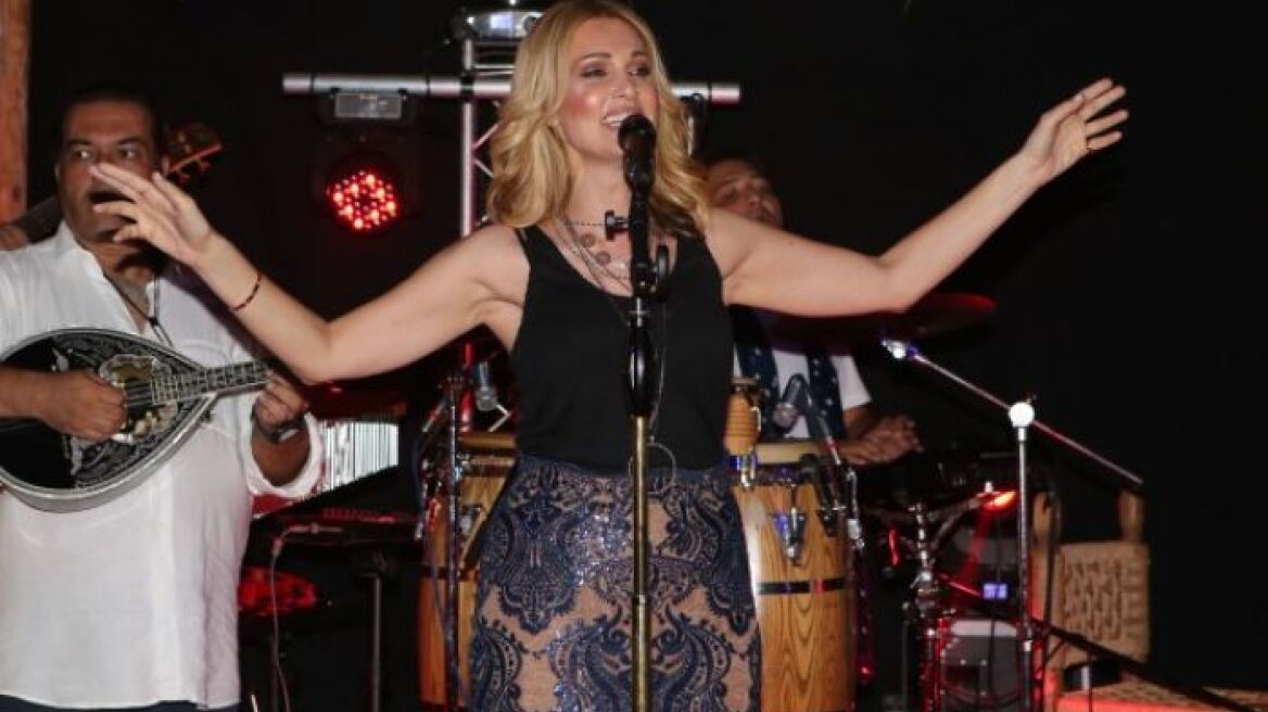 Η συναυλία της Νατάσας Θεοδωρίδου στη Μύκονο 