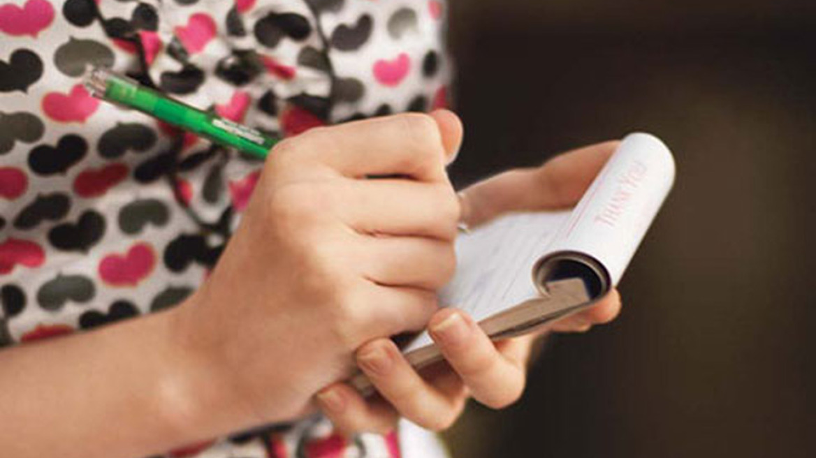 Μαγνησία: Η σερβιτόρα σέρβιρε και λαθραία τσιγάρα