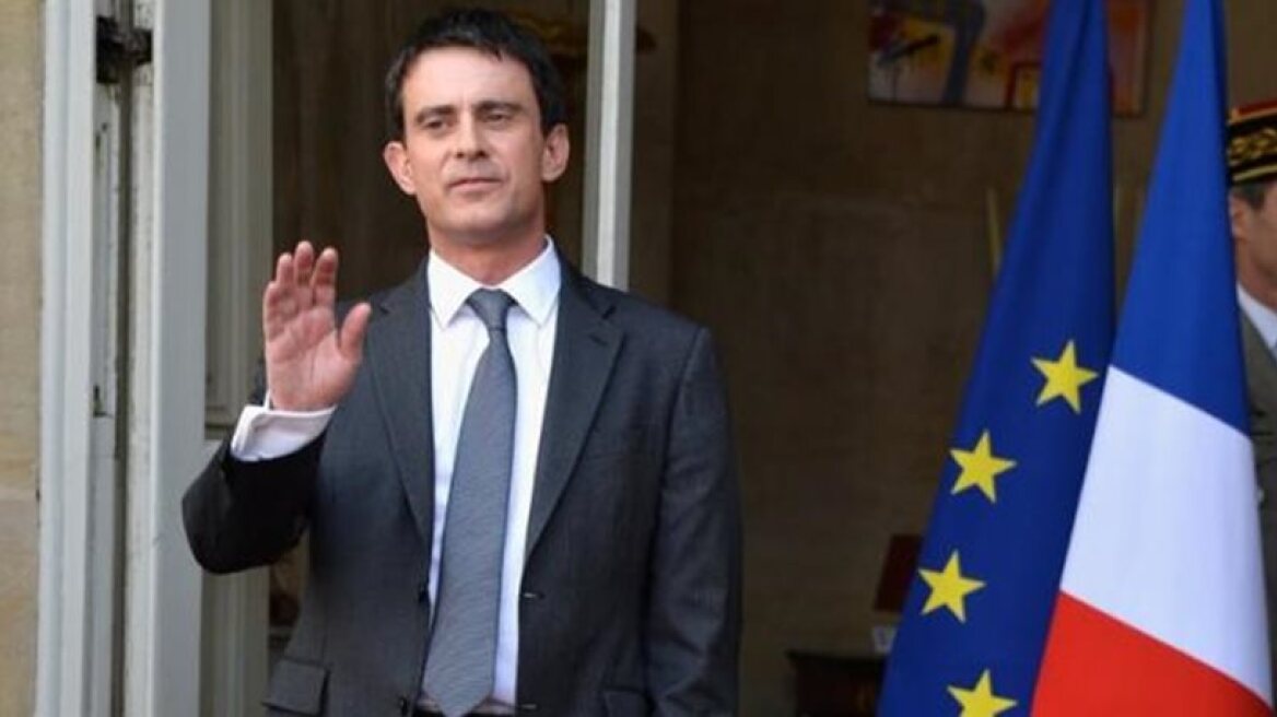 France at war, says PM Manuel Valls