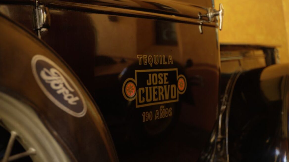 Τι σχέση έχουν η τεκίλα Jose Cuervo και η Ford; 