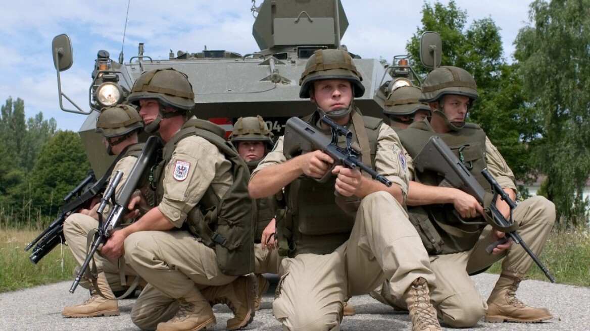 Αυστρία: Στρατιώτες στη φύλαξη των ξένων πρεσβειών