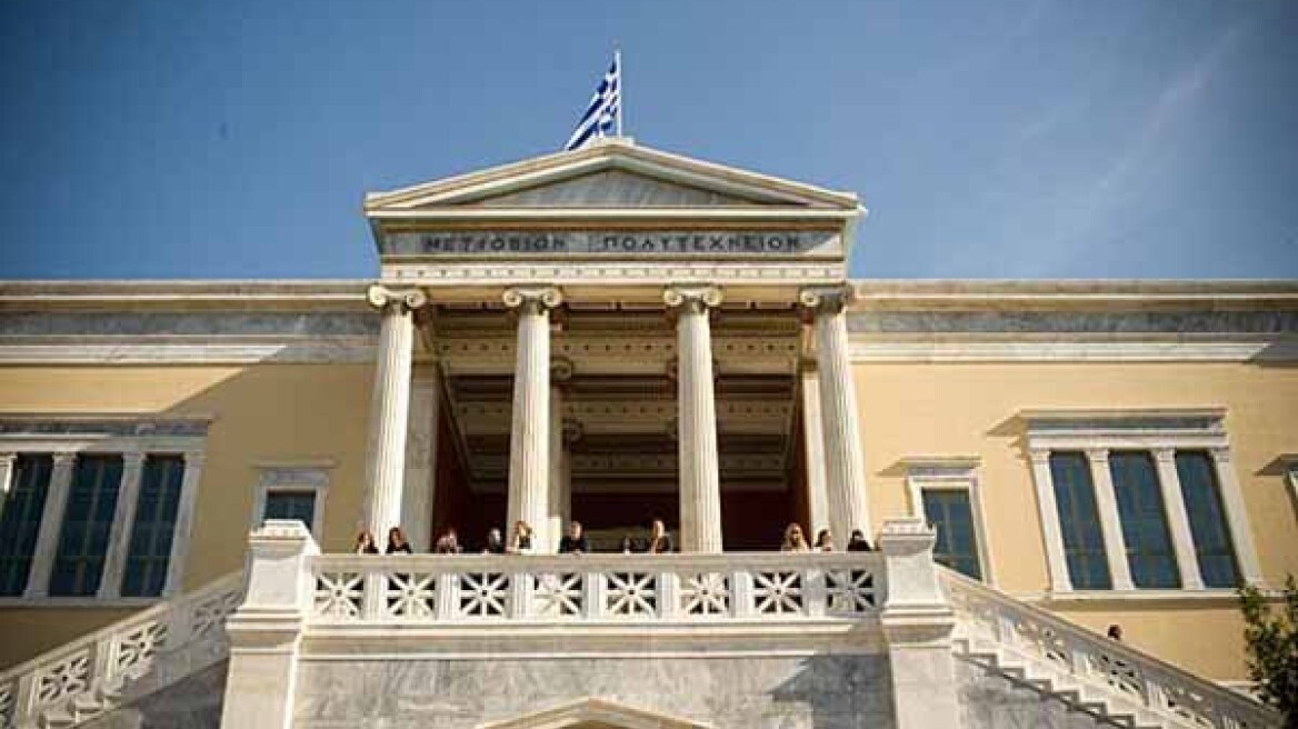 Ερώτηση βουλευτή της ΝΔ στον Φίλη για την απόσπαση της Μπαζιάνα