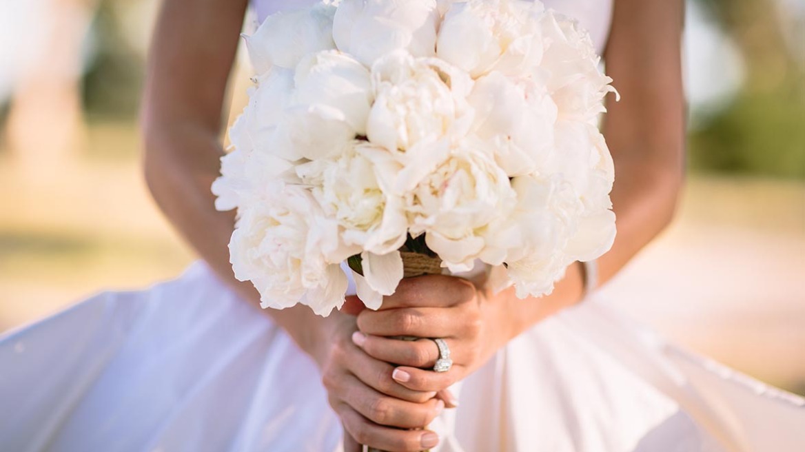 Γάμος χωρίς... γαμπρό στα Κατεχόμενα             