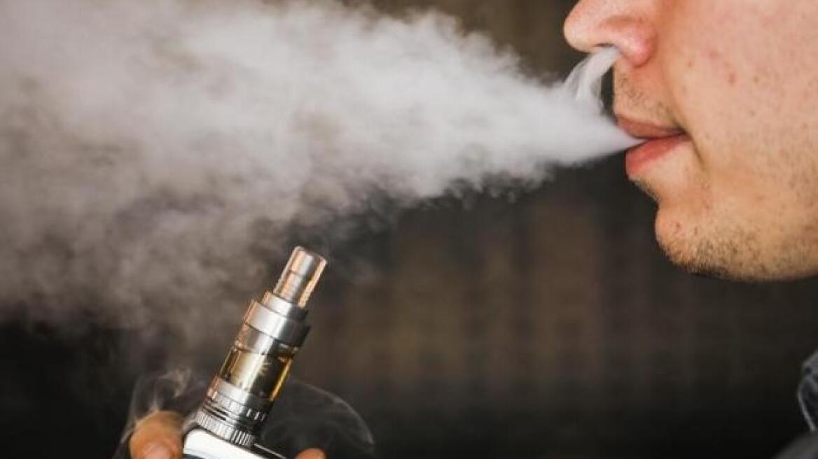Young turning to vaping to save money, study shows