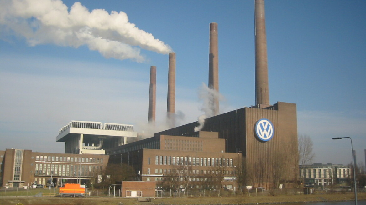 Βόμβα στο εργοστάσιο της VW...