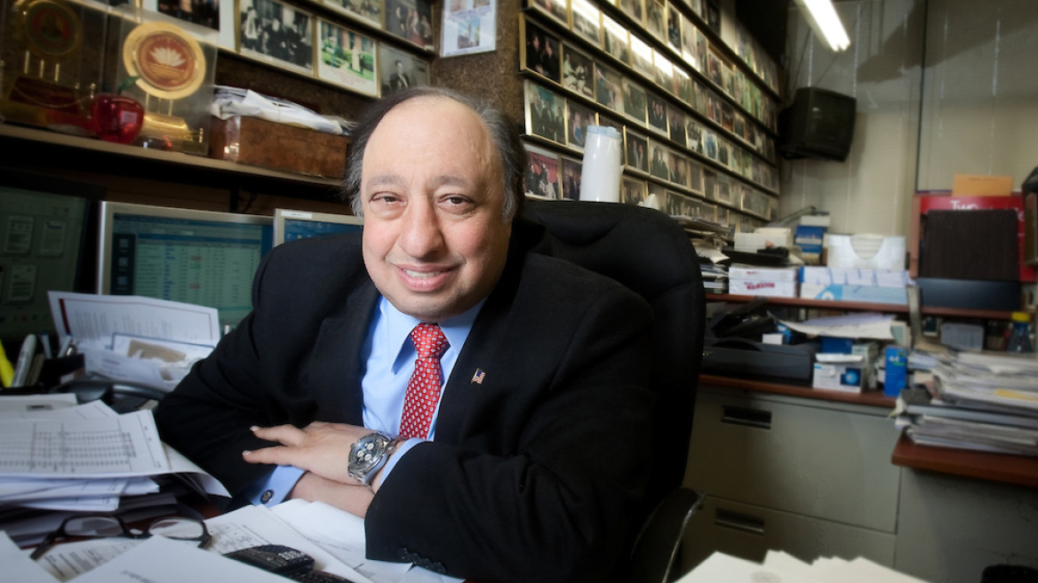 Τζον Κατσιματίδης: Ο Ελληνοαμερικανός μεγιστάνας «επικηρύσσει»... τους κλέφτες παγωτών!