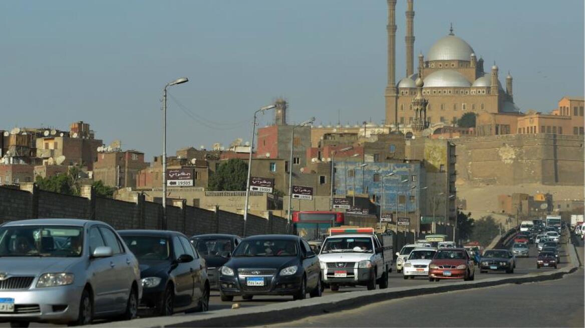 Τραγωδία στην Αίγυπτο: 17 νεκροί από σύγκρουση λεωφορείων