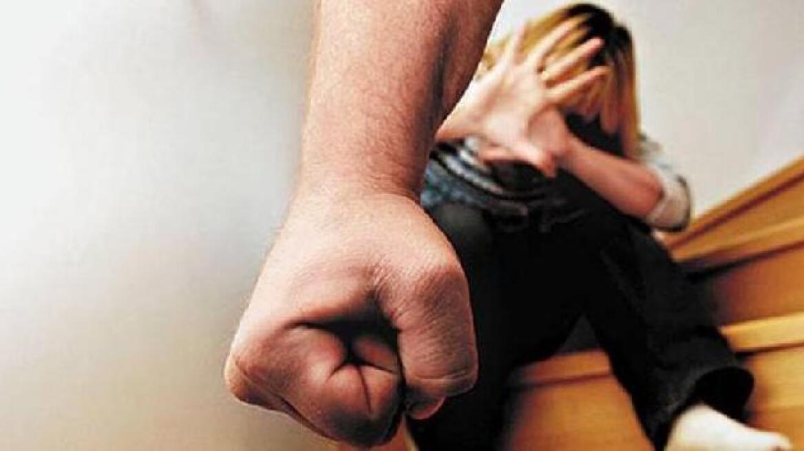 Αγρίνιο: Μητέρα κατήγγειλε το γιο της για ενδοοικογενειακή βία