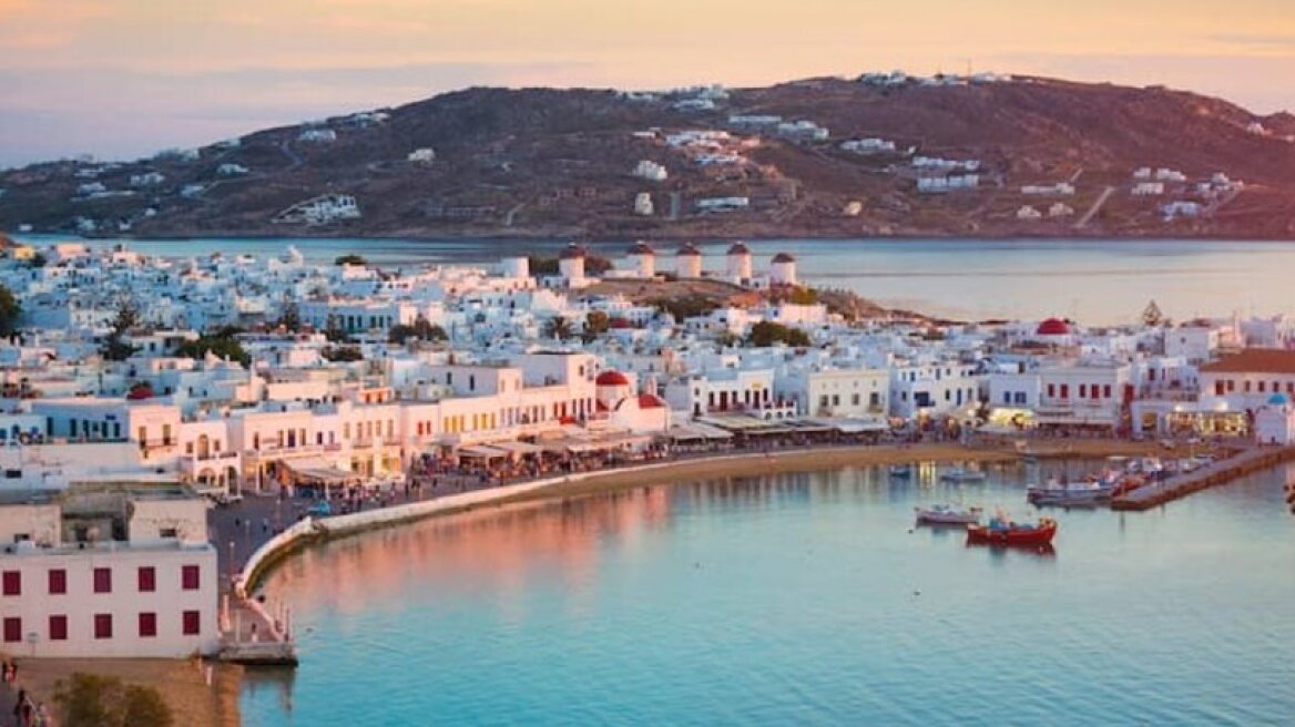 FT: Mykonos is the new ‘French Riviera’