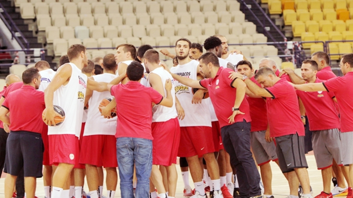 Οι νέοι αριθμοί στις φανέλες του Ολυμπιακού