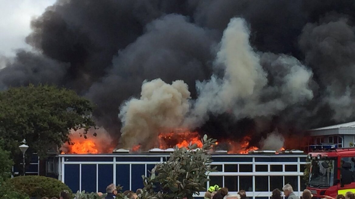 Βρετανία: Πυρκαγιά σε σχολείο του Σάσεξ 