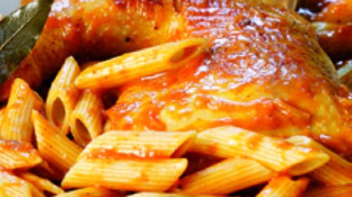 Κερκυραϊκή παστιτσάδα με πέννες