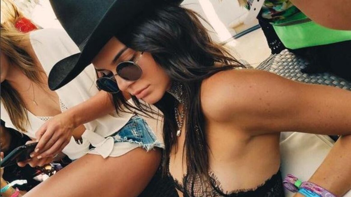 Η Kendall Jenner μας δείχνει το σημάδι από το μαγιό της (pics)
