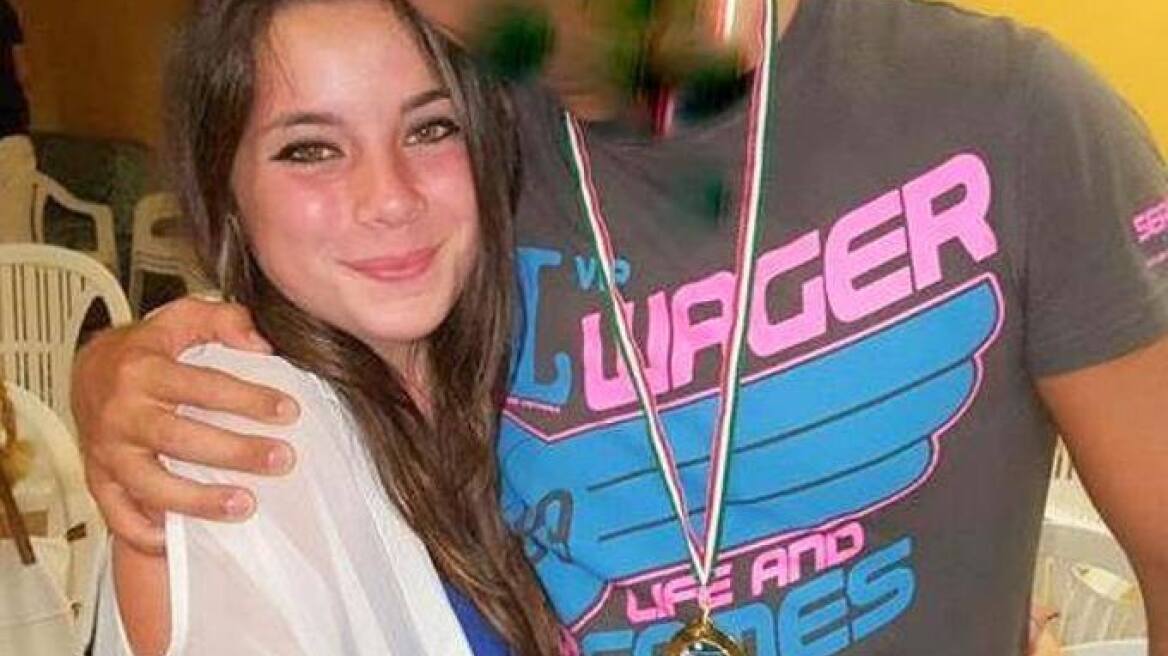 Ιταλία: Εγγόνια και παππούδες κάτω από τα ερείπια...