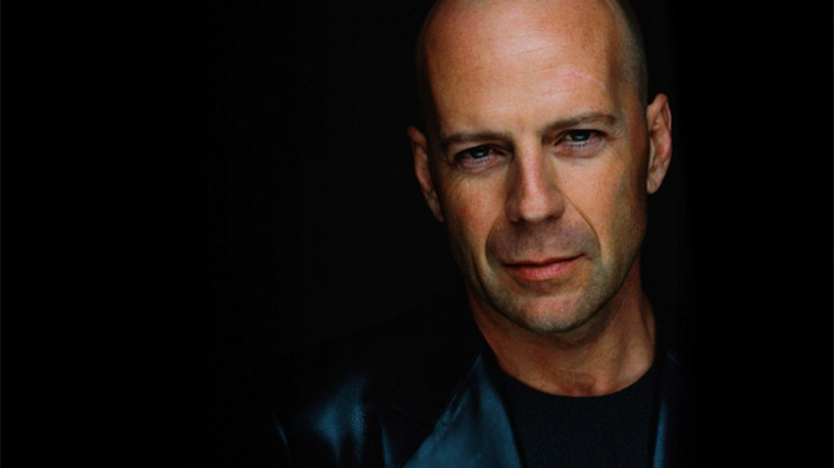 Βίντεο: Διακοπές στην Κέρκυρα για τον Bruce Willis και τις χαριτωμένες κόρες του