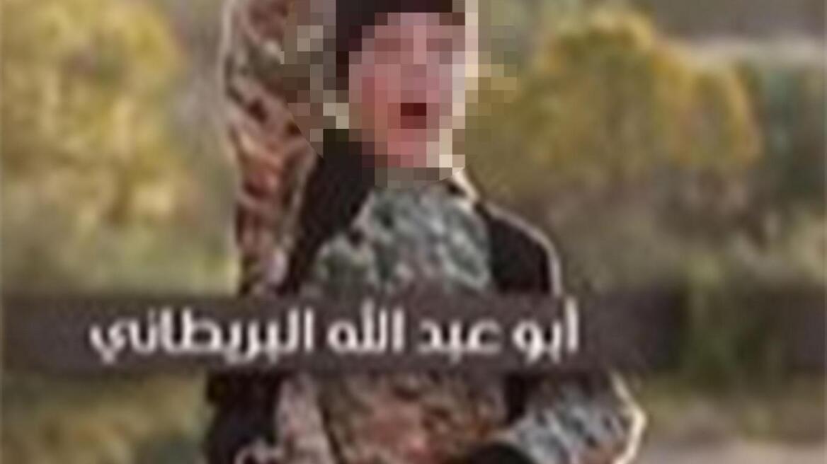 Σοκ για Βρετανό: Αναγνώρισε τον γιο του στο βίντεο με τους ανήλικους εκτελεστές του Ισλαμικού Κράτους