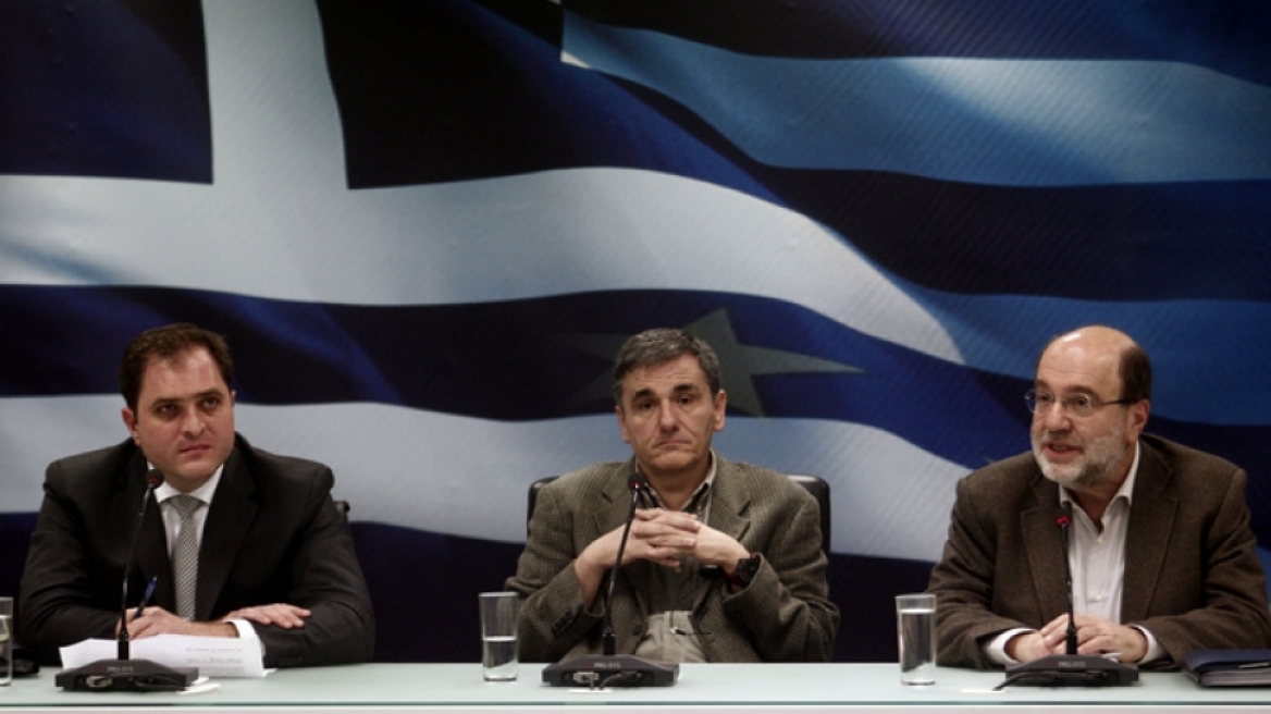 Στο τραπέζι ο ακατάσχετος τραπεζικός λογαριασμός για επιχειρήσεις