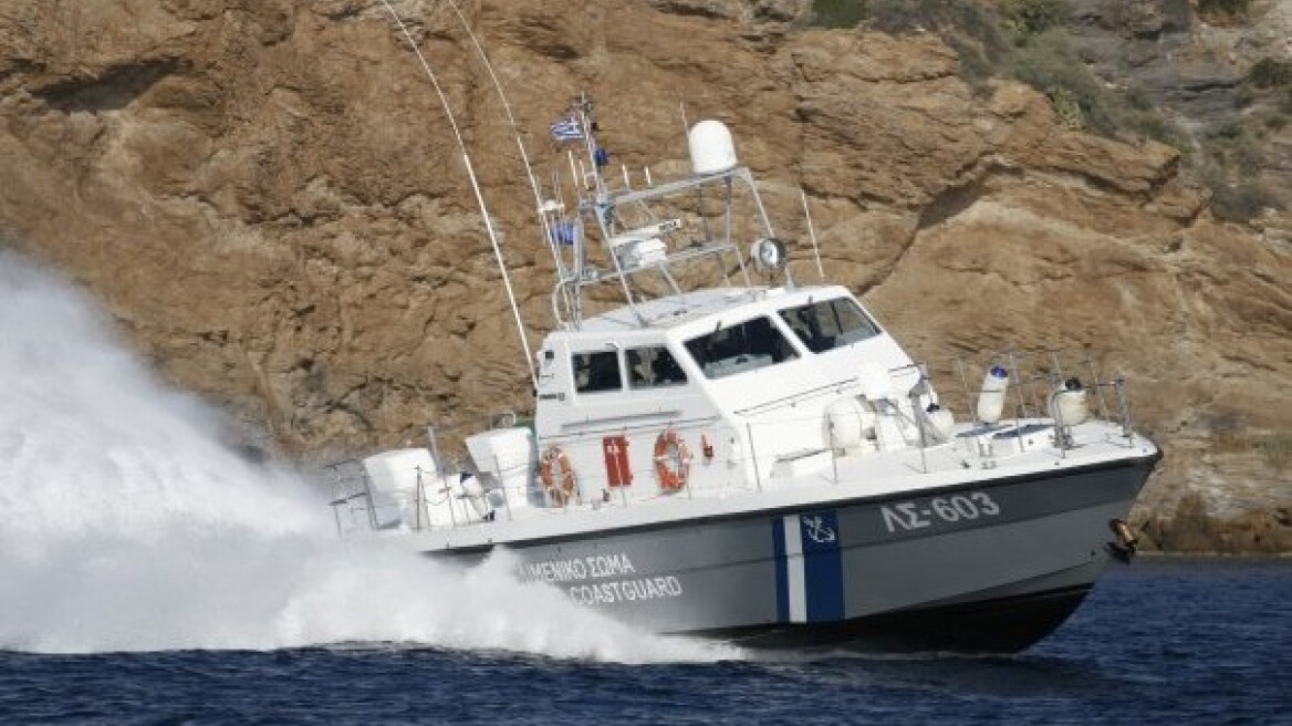 Συναγερμός για σκάφος με μετανάστες νότια της Κέρκυρας