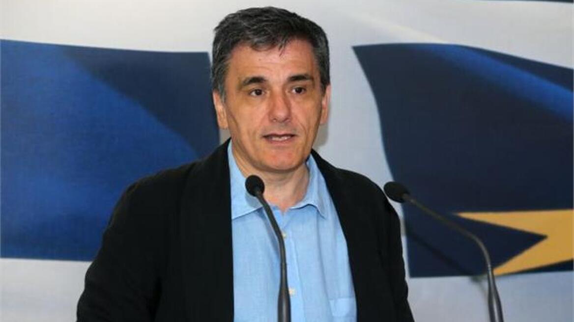 Συνάντηση Τσακαλώτου - Νουί για τράπεζες και «κόκκινα» δάνεια