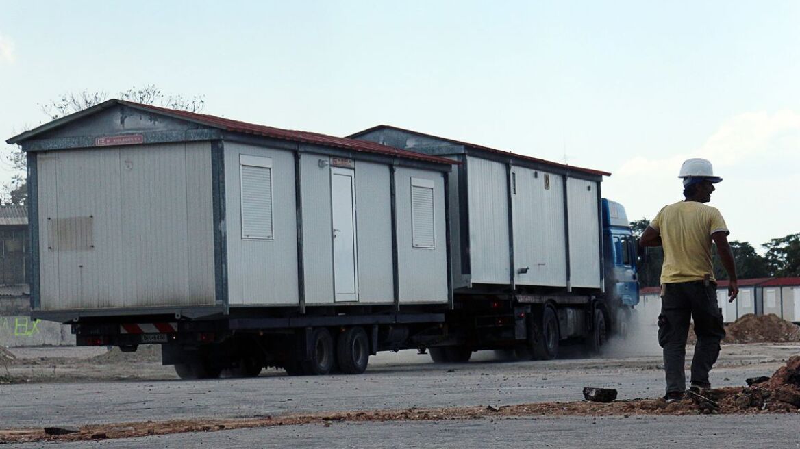 Πυρκαγιά σε καταυλισμό προσφύγων στην Κω 