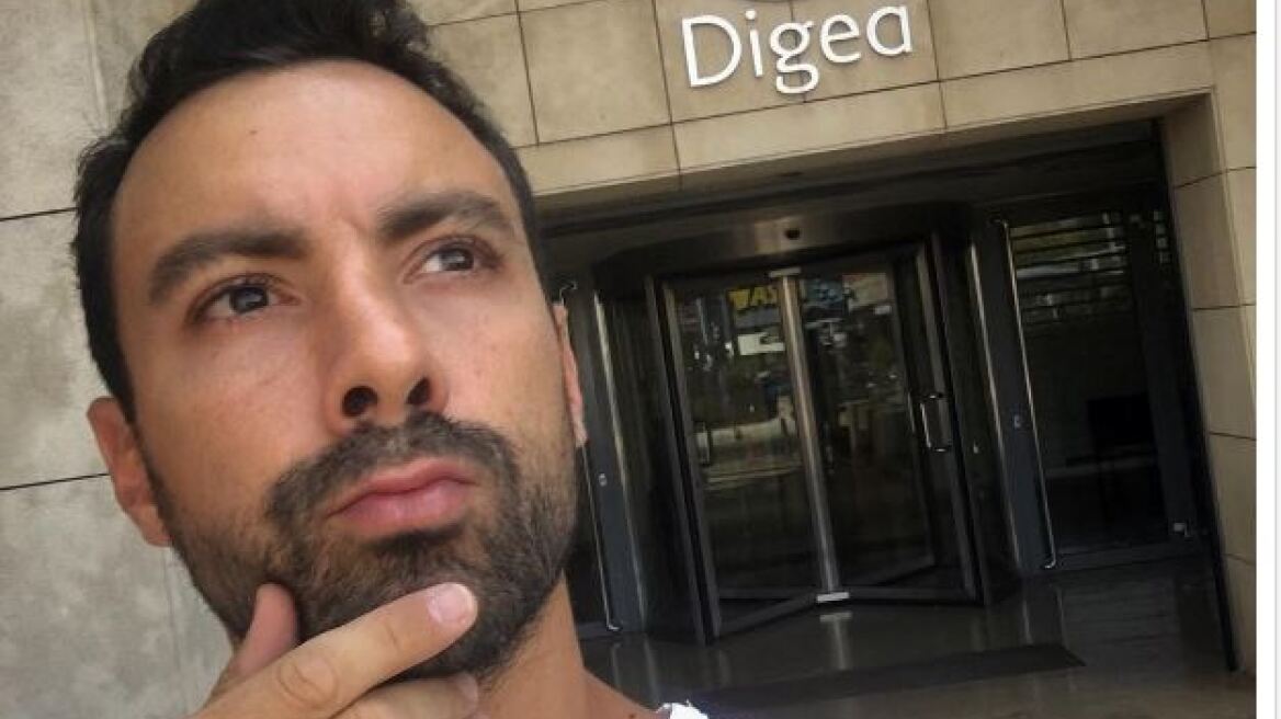 Το καυστικό σχόλιο του Σάκη Τανιμανίδη για τις άδειες των καναλιών 