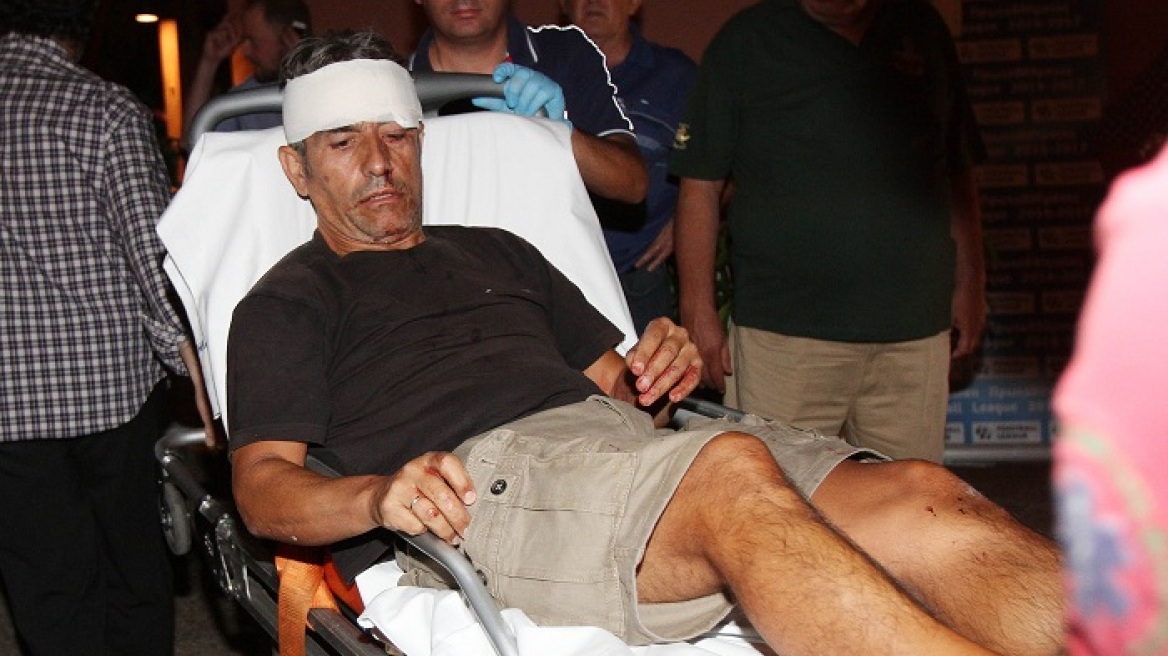 Επεισόδια από κουκουλοφόρους στην κλήρωση της Football League!