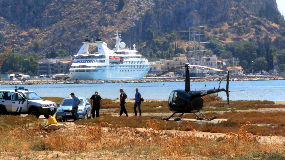 Παράτησε το ελικόπτερο στην ερημιά και πήγε για... καφέ