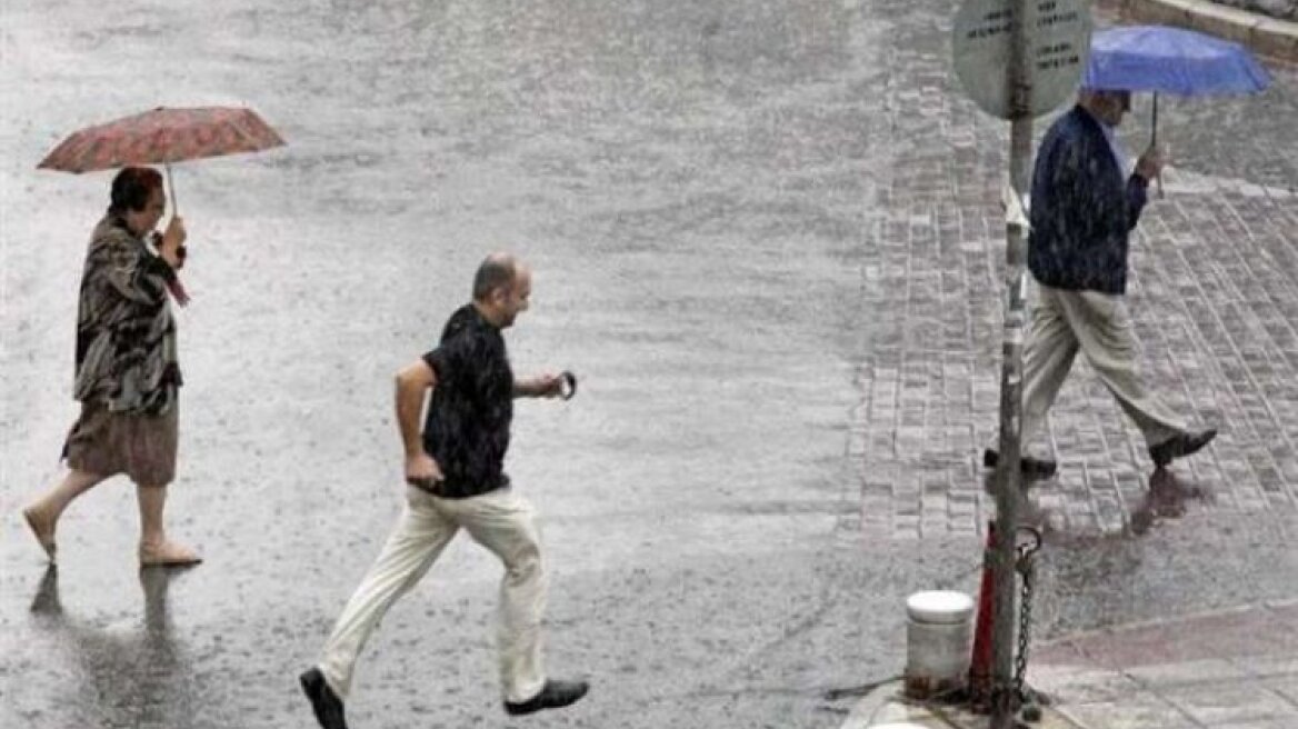 Επιστρέφει η κακοκαιρία: Ισχυρές βροχές και καταιγίδες σε πολλές περιοχές