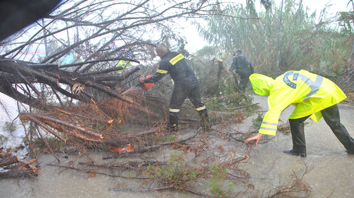 Στο έλεος του καιρού έως την Παρασκευή η Δυτική Ελλάδα 